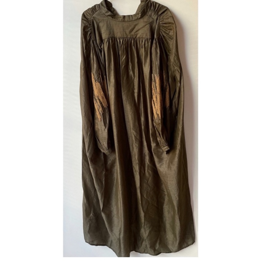 V. De. Vinster Embroidered Balloon Sleeve Maxi Dress Khaki - Picture 4 of 6